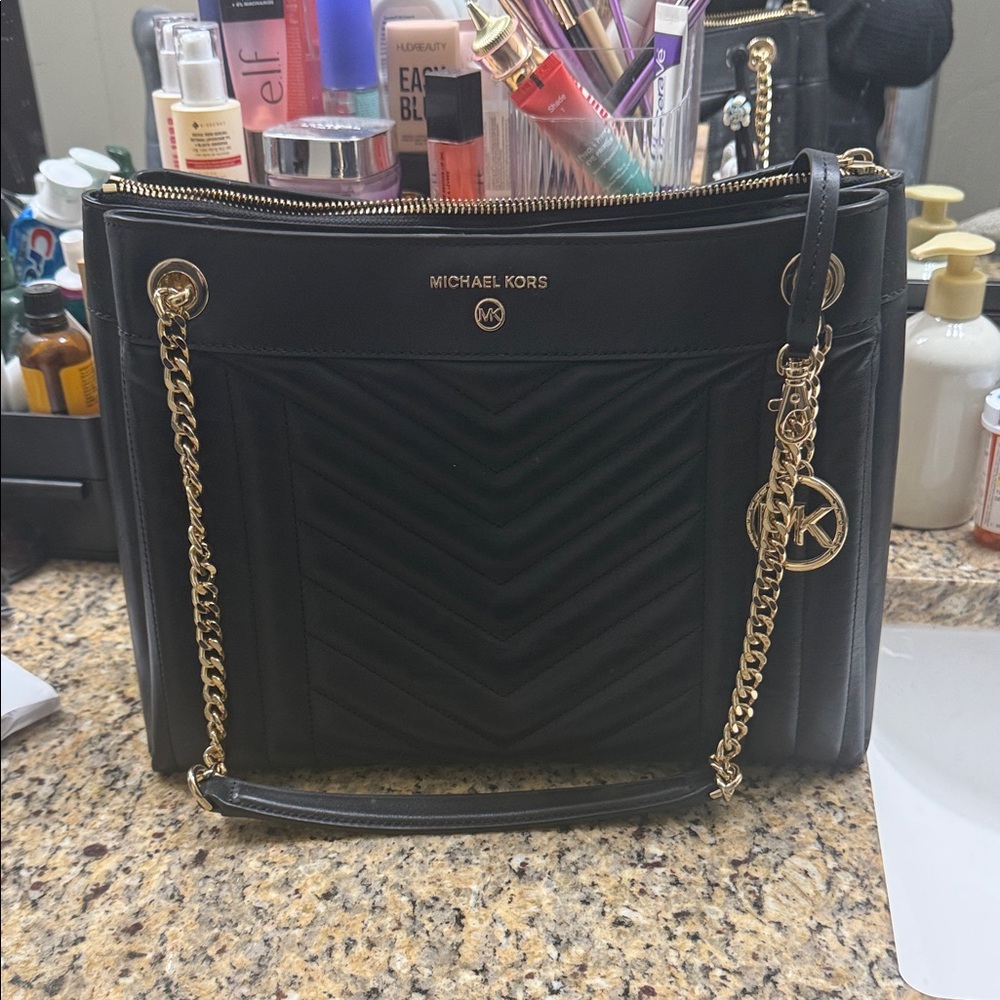 Michael Kors Black Chevron Shoulder Bag